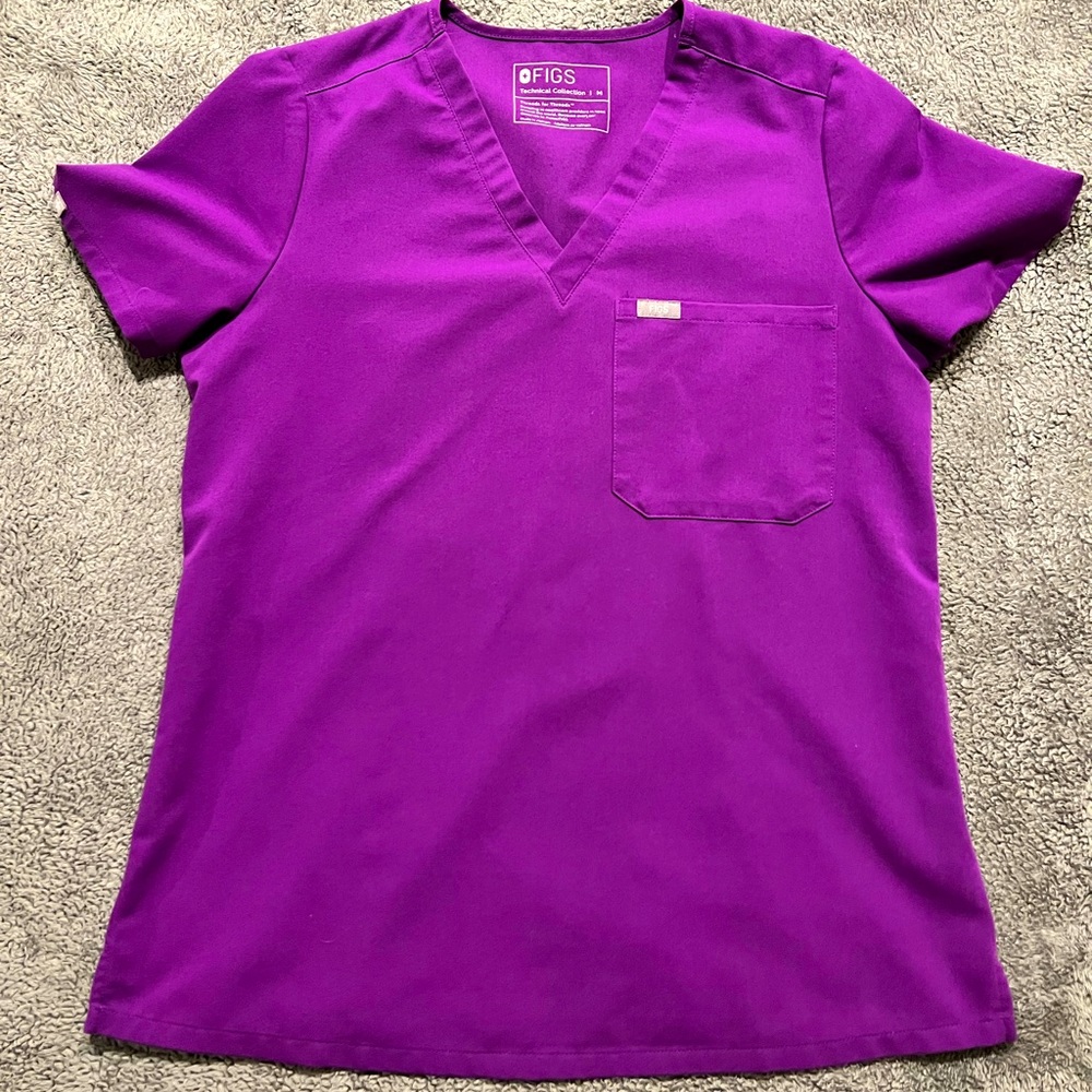 FIGS- Purple scrubs